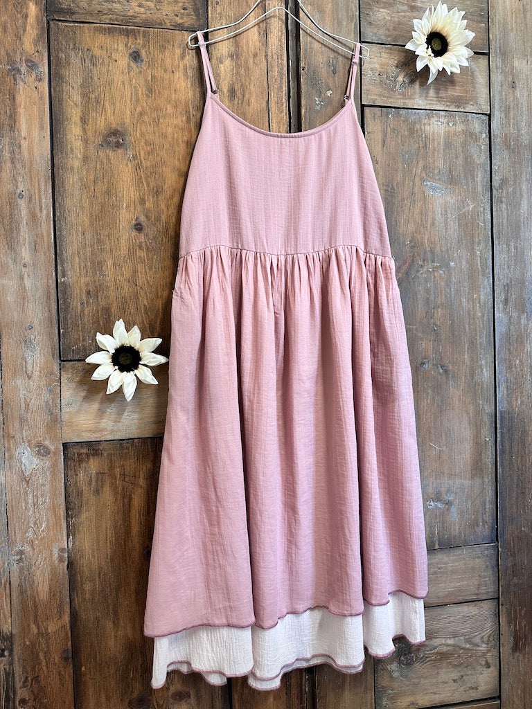 Askılı Pembe Elbise
