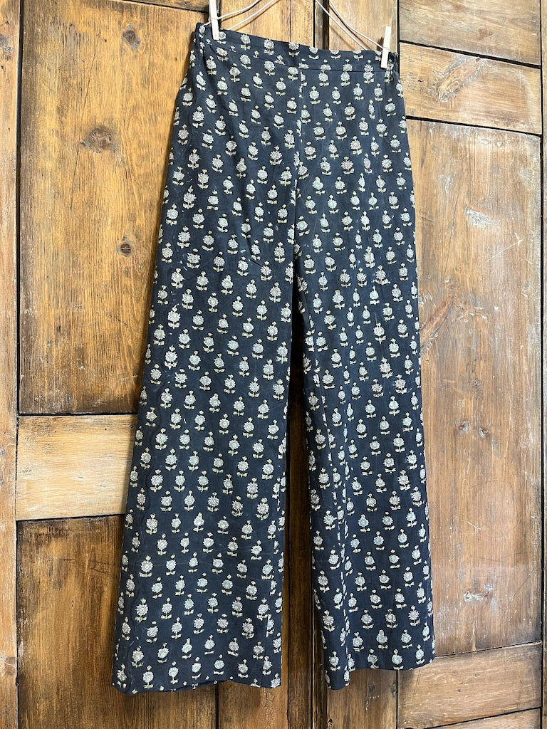İndigo Desen Pantolon