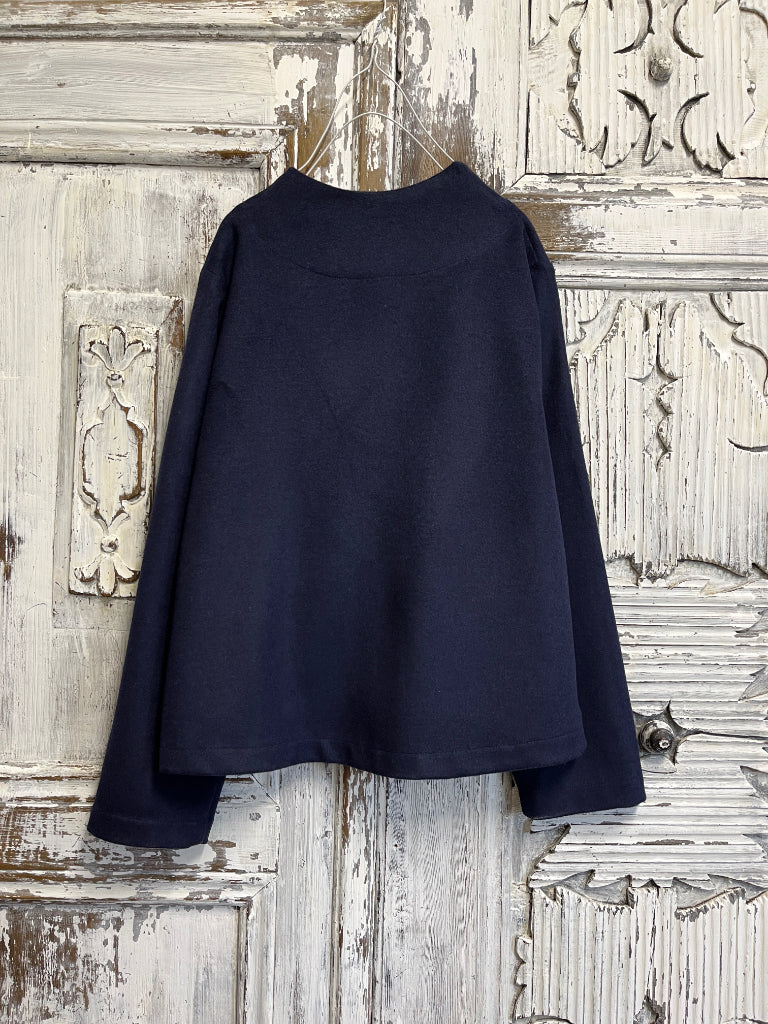 keçe süslemeli lacivert ceket