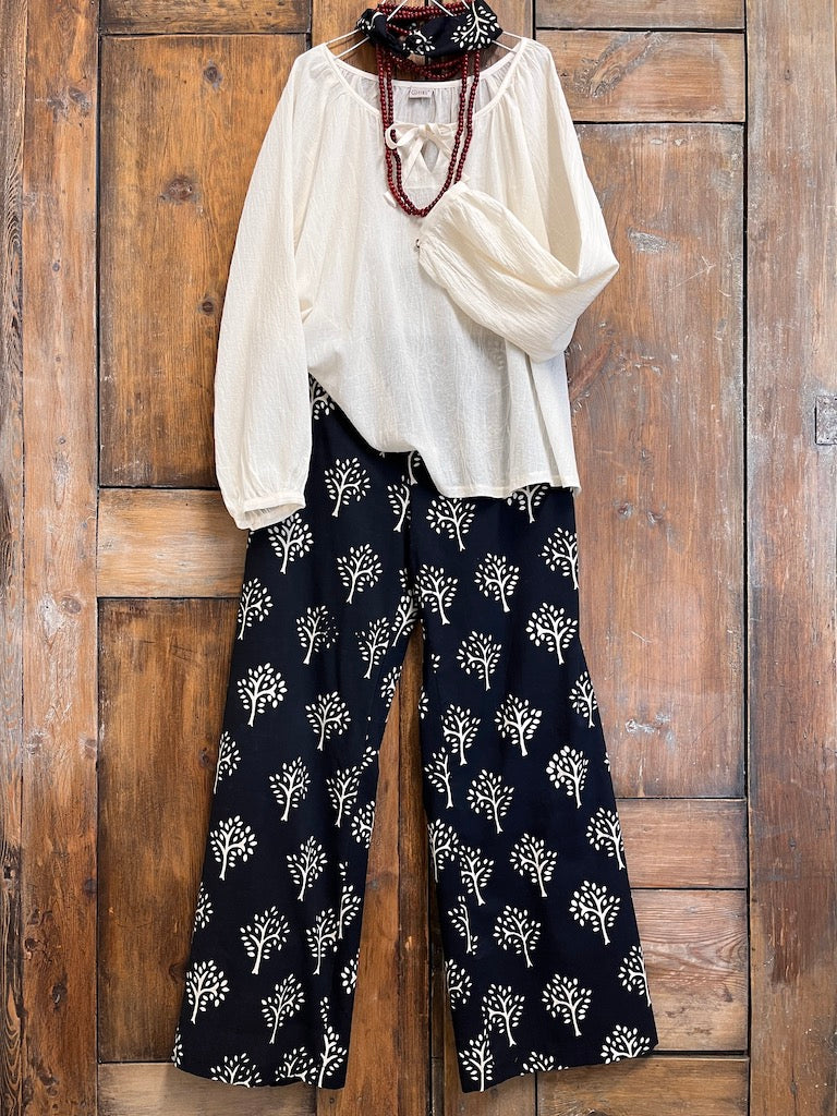 Siyah Desenli Pantolon