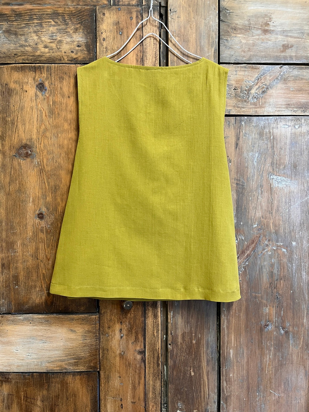 sarı pamuklu kolsuz bluz