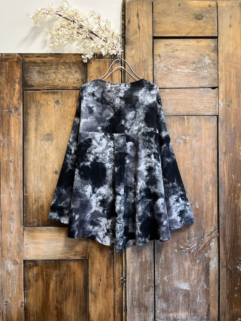 batik desen pamuklu ince gömlek