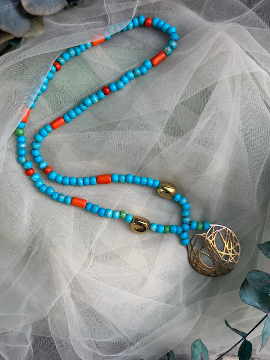 gümüş uçlu mavi boncuk kolye