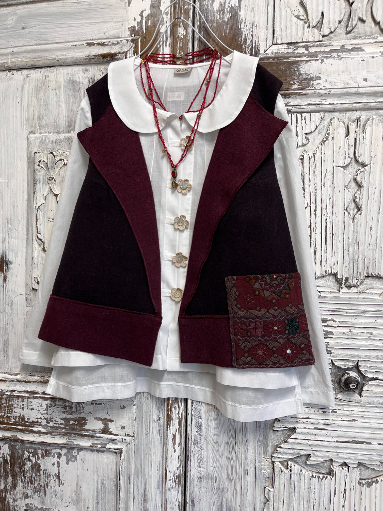 yün yelek antika işli cepli