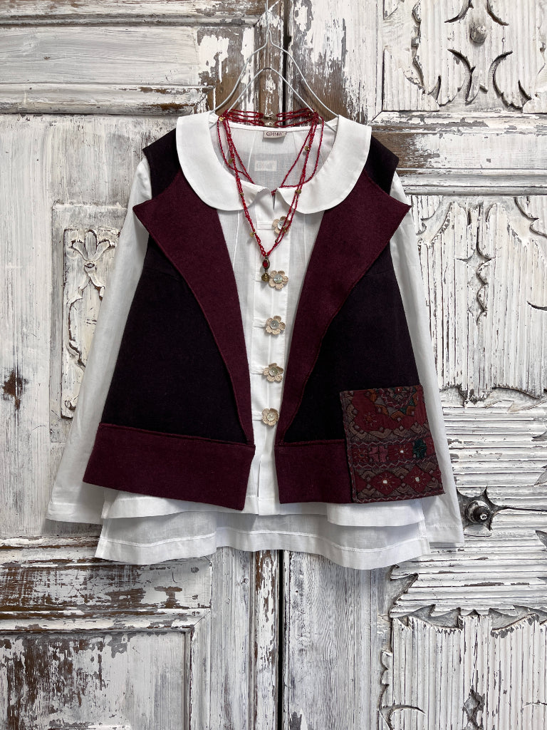 yün yelek antika işli cepli