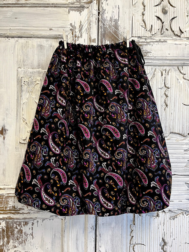 Paisley desenli bağcık detaylı siyah balon etek
