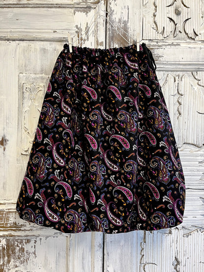 Paisley desenli bağcık detaylı siyah balon etek