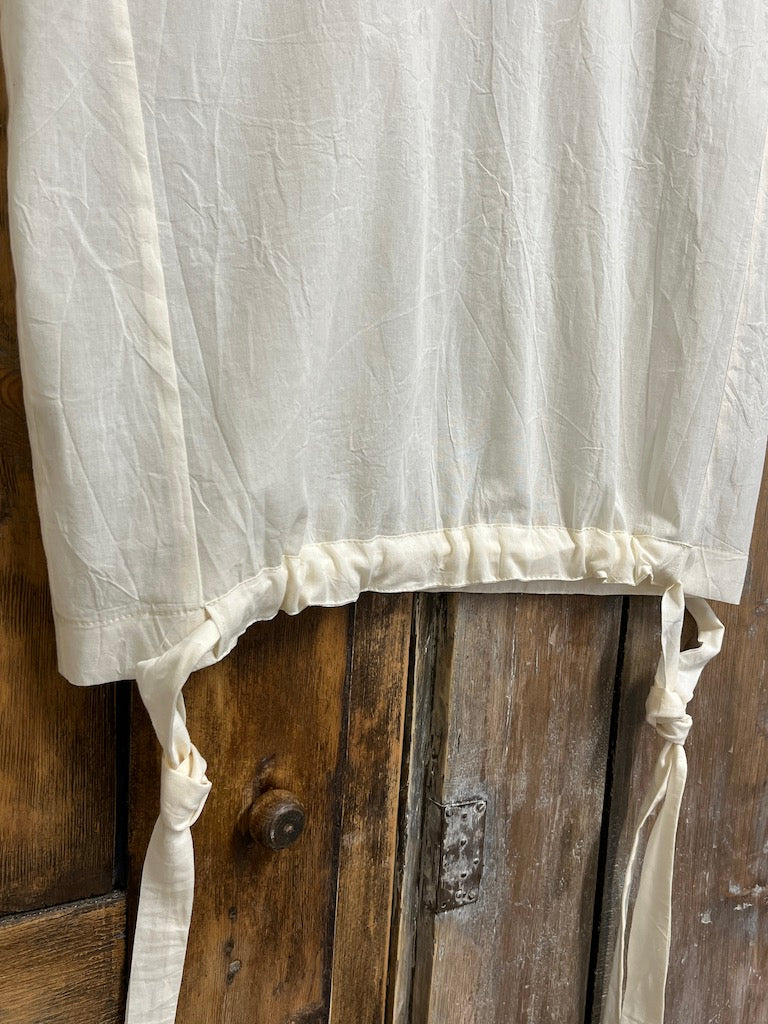 yandan bağlamalı kolsuz pamuklu bluz