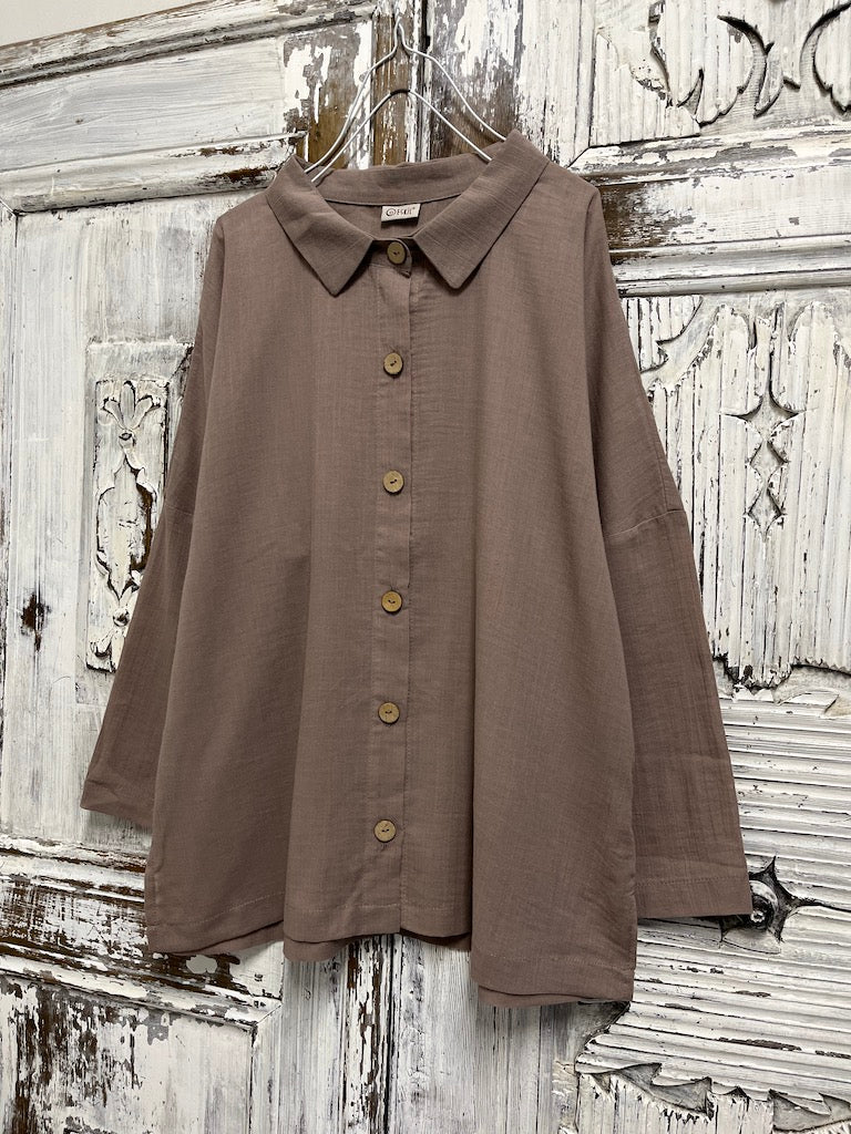 doğal pamuklu bej gömlek 
