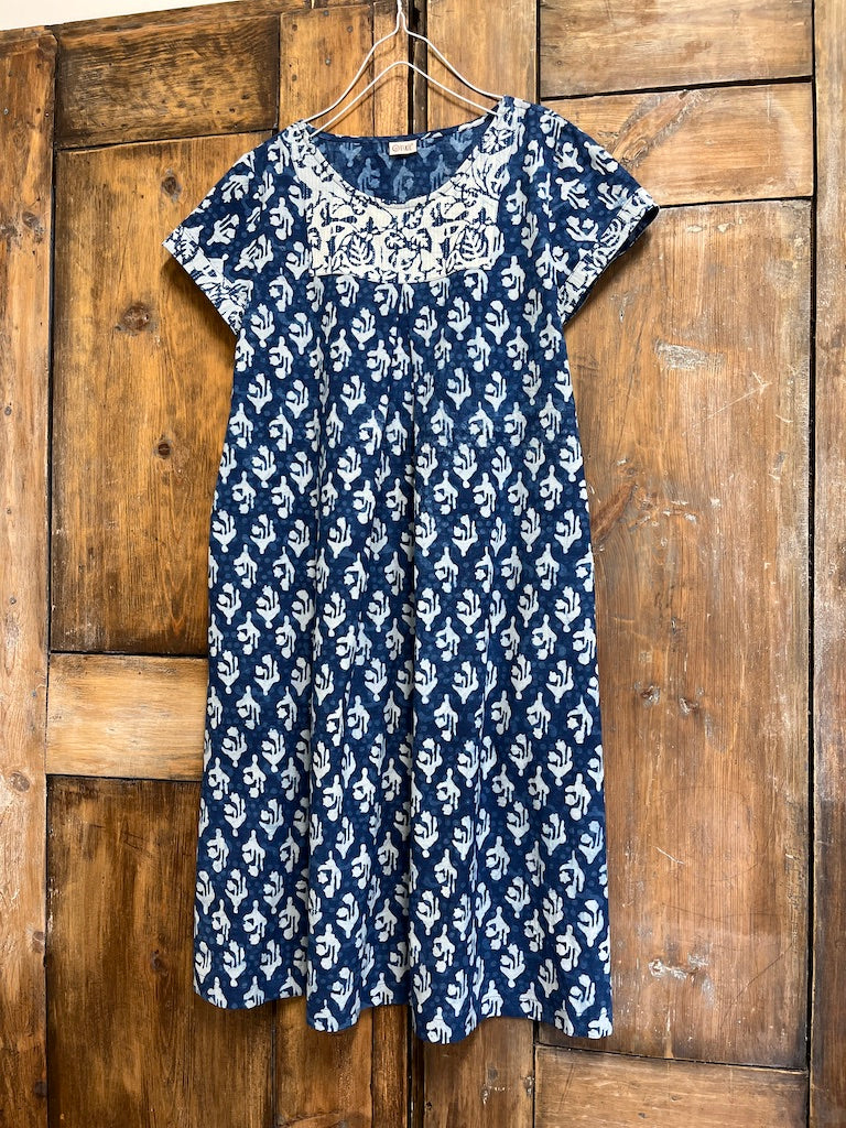 Bitkisel İndigo Roba Detay Elbise