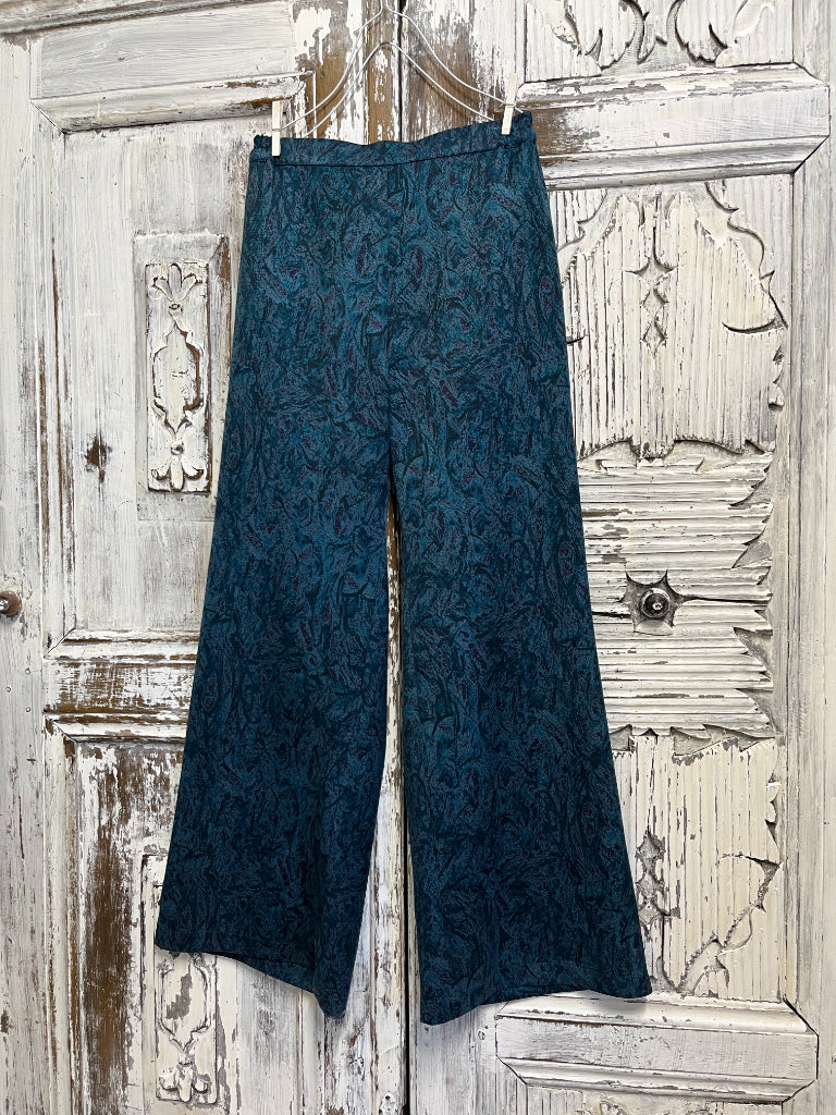 mavi desenli boru paça pantolon