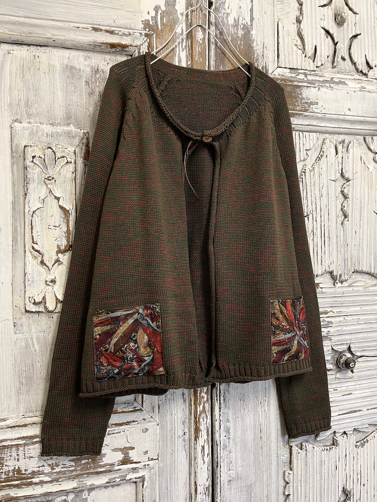 Haki renk cepli hırka