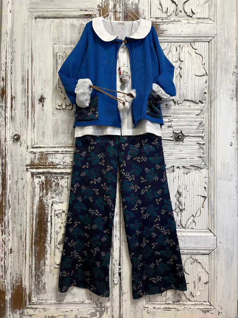 mavi cepleri desenli triko hırka