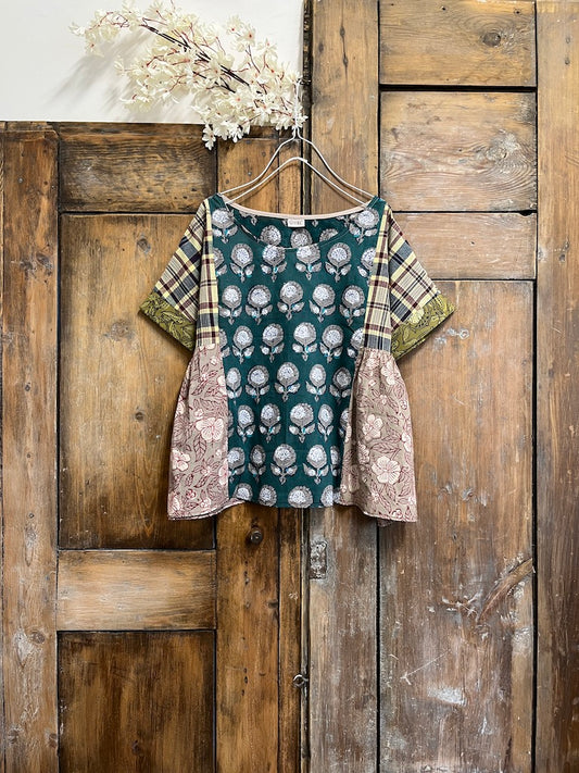 desenli patchwork kısa kollu bluz