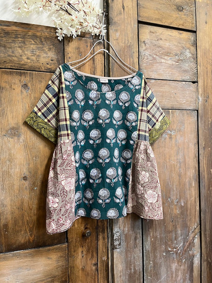 desenli patchwork kısa kollu bluz