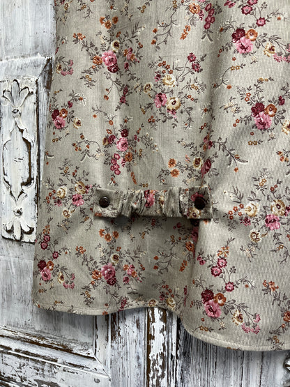 kadife çiçek desenli yelek