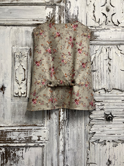 kadife çiçek desenli yelek