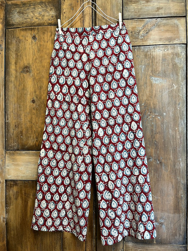 Çicek Desen Pantolon