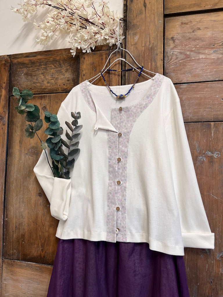 patı çiçek desenli pamuklu beyaz ceket