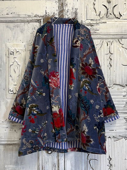 desenli kadife mavi ceket