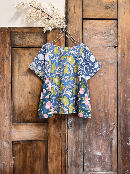 el baskı kumaş tasarım kısa kollu bluz