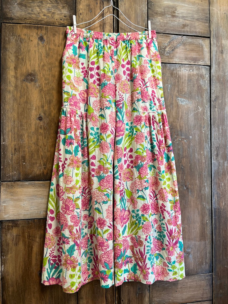 Desenli Yan Detay Pantolon