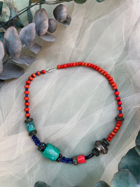 turkuaz ve mercan taşlı kolye