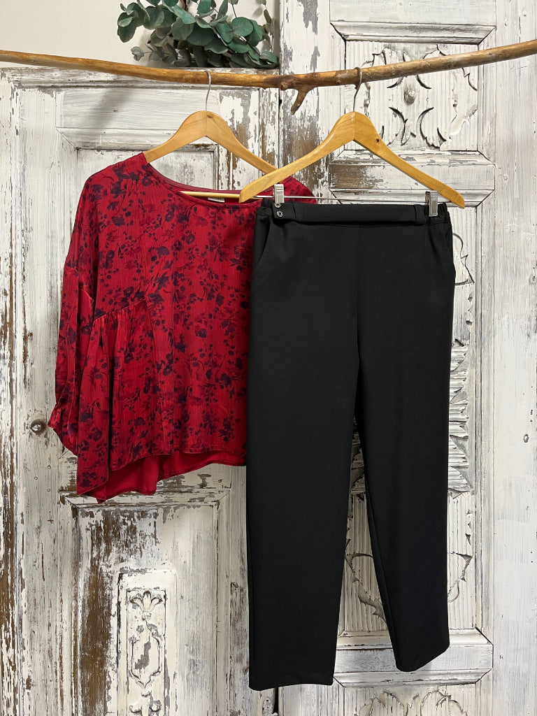 Düğme Detay Siyah Pantolon