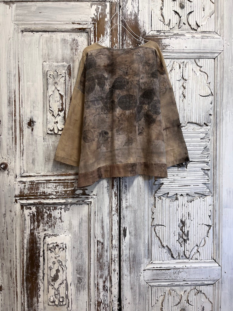 Eco print  toprak tonlarında önden düğmeli ve cep detaylı ceket