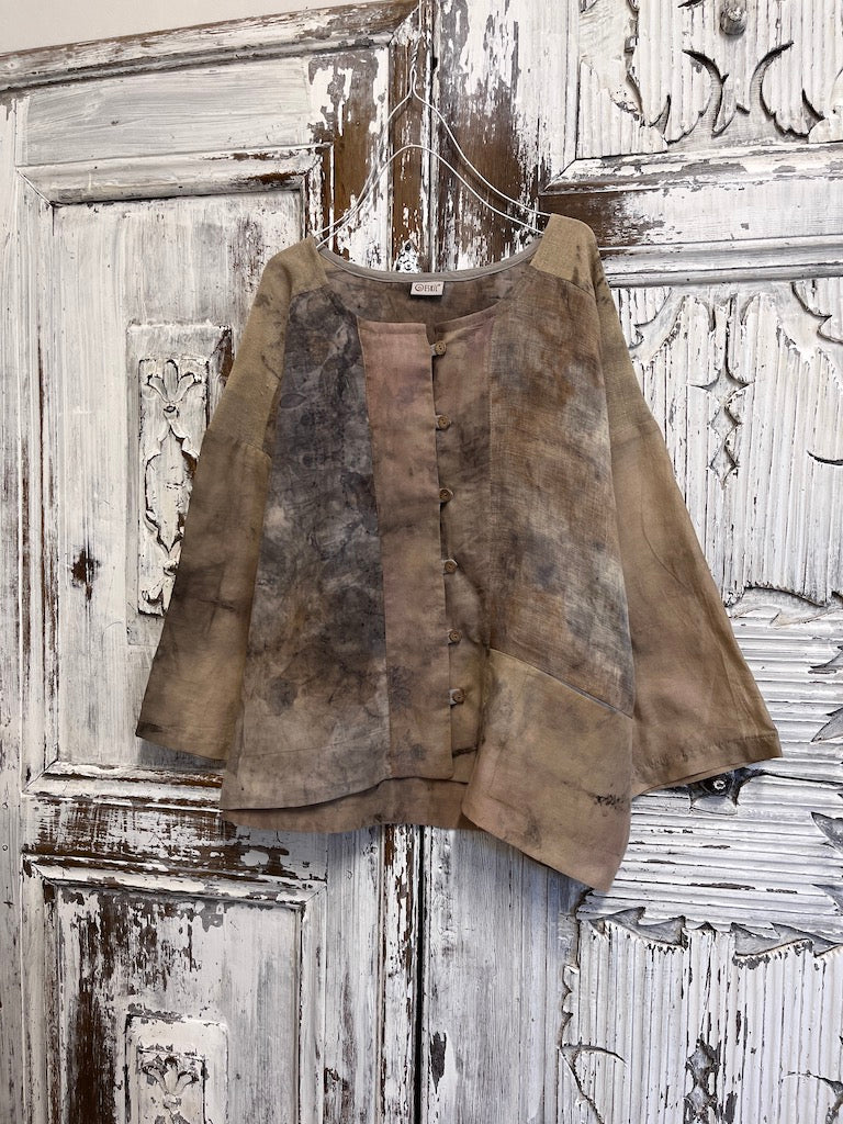 Eco print  toprak tonlarında önden düğmeli ve cep detaylı ceket