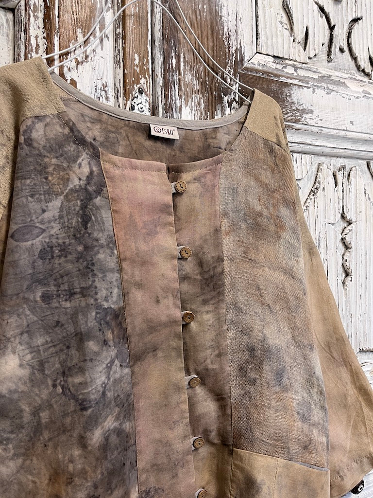 Eco print  toprak tonlarında önden düğmeli ve cep detaylı ceket