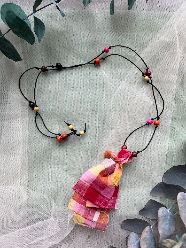 kumaş tasarım kolye