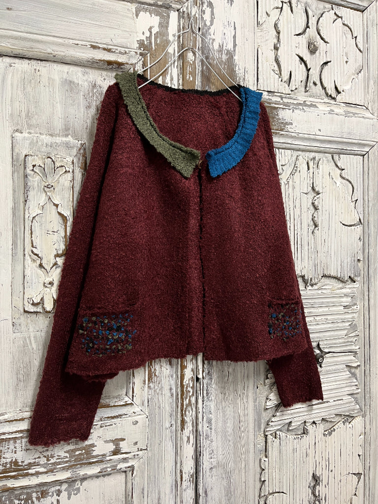 bordo renk moher hırka yakası farklı 