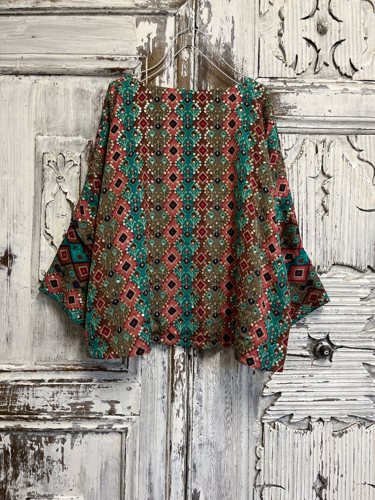 ikat desenli el işi süslemeli şık bluz