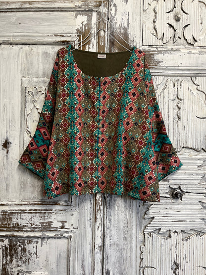 ikat desenli el işi süslemeli şık bluz