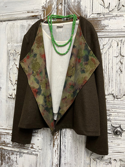 haki yün ceket yakası ipek detay