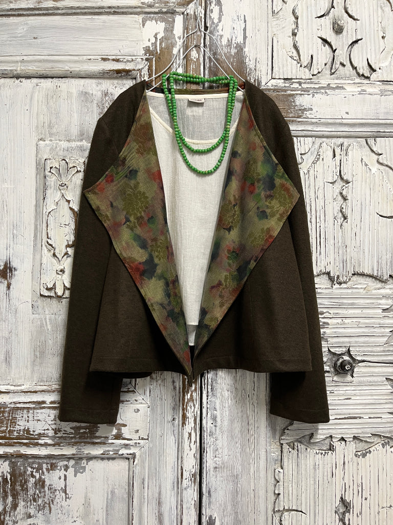 haki yün ceket yakası ipek detay