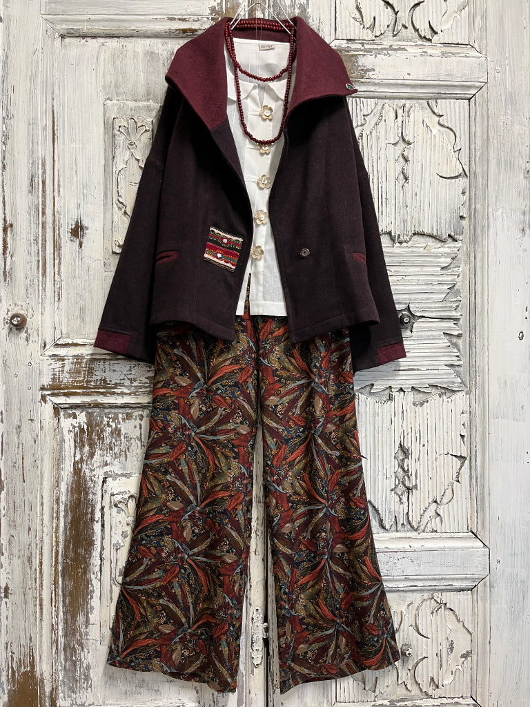 yünlü ceket el işi süslemeli