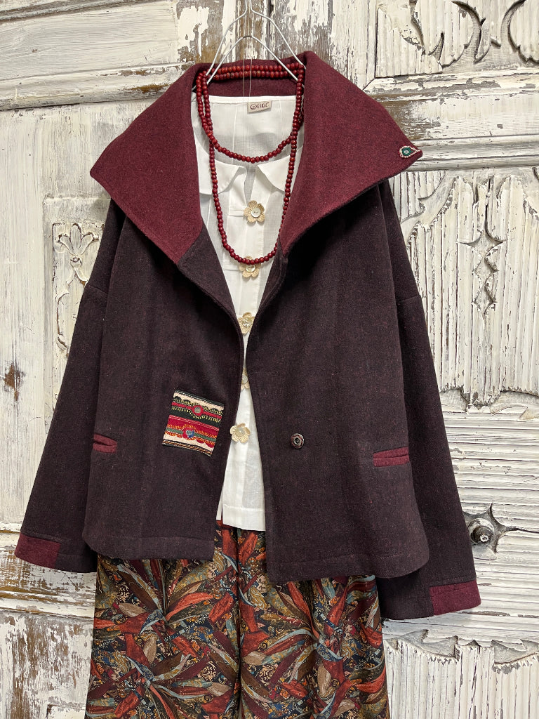 yünlü ceket el işi süslemeli