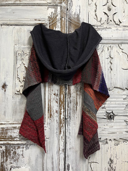 Kapüşonlu Triko Şal