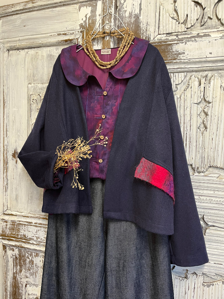 keçe süslemeli lacivert ceket