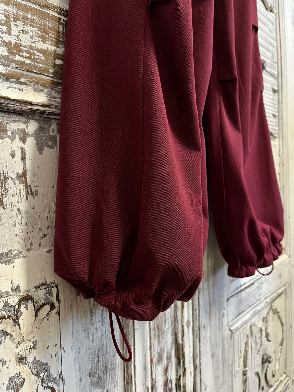 Paça Lastik Bordo Pantolon