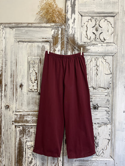 Paça Lastik Bordo Pantolon