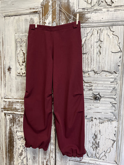 Paça Lastik Bordo Pantolon