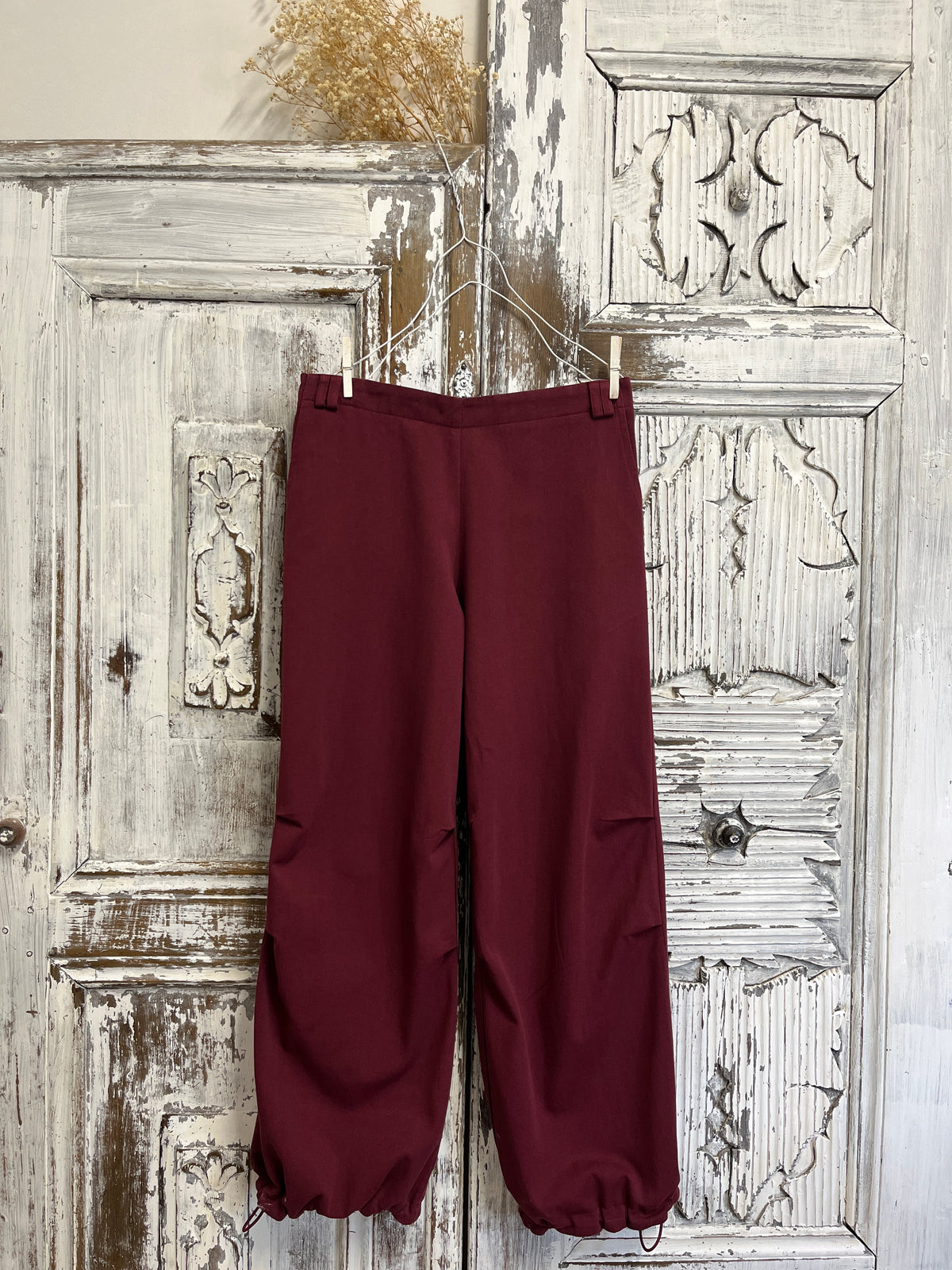 Paça Lastik Bordo Pantolon