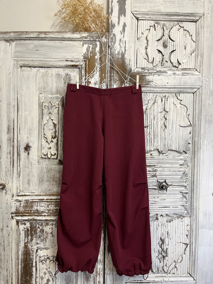 Paça Lastik Bordo Pantolon