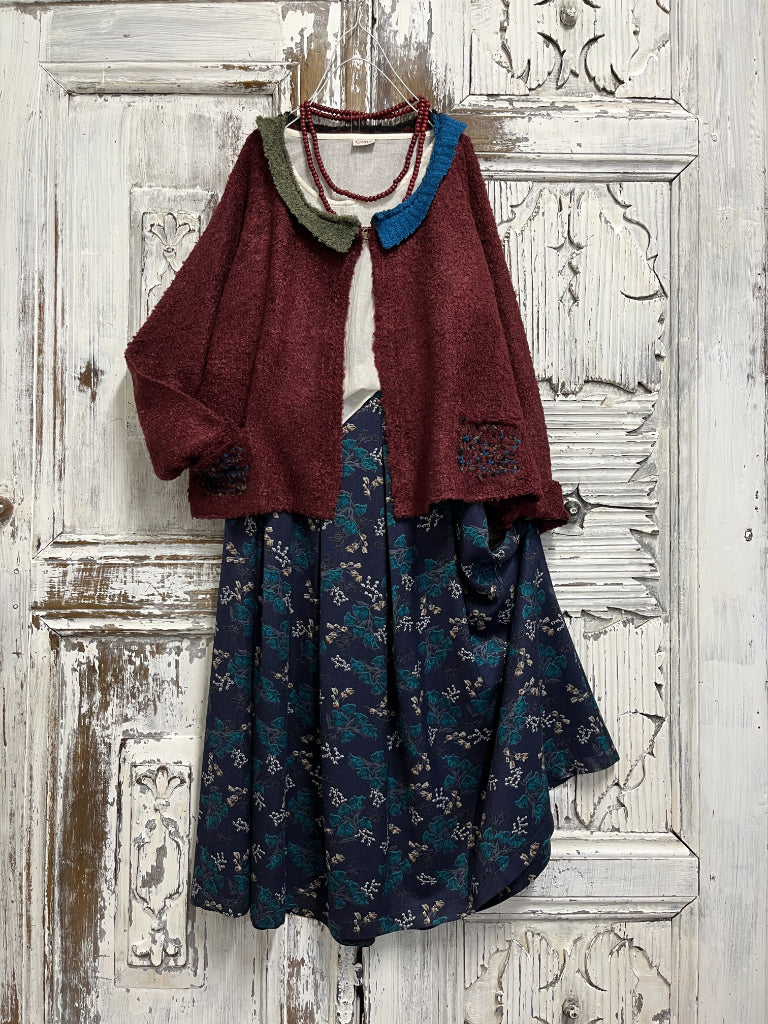 mavi kalın pileli etek