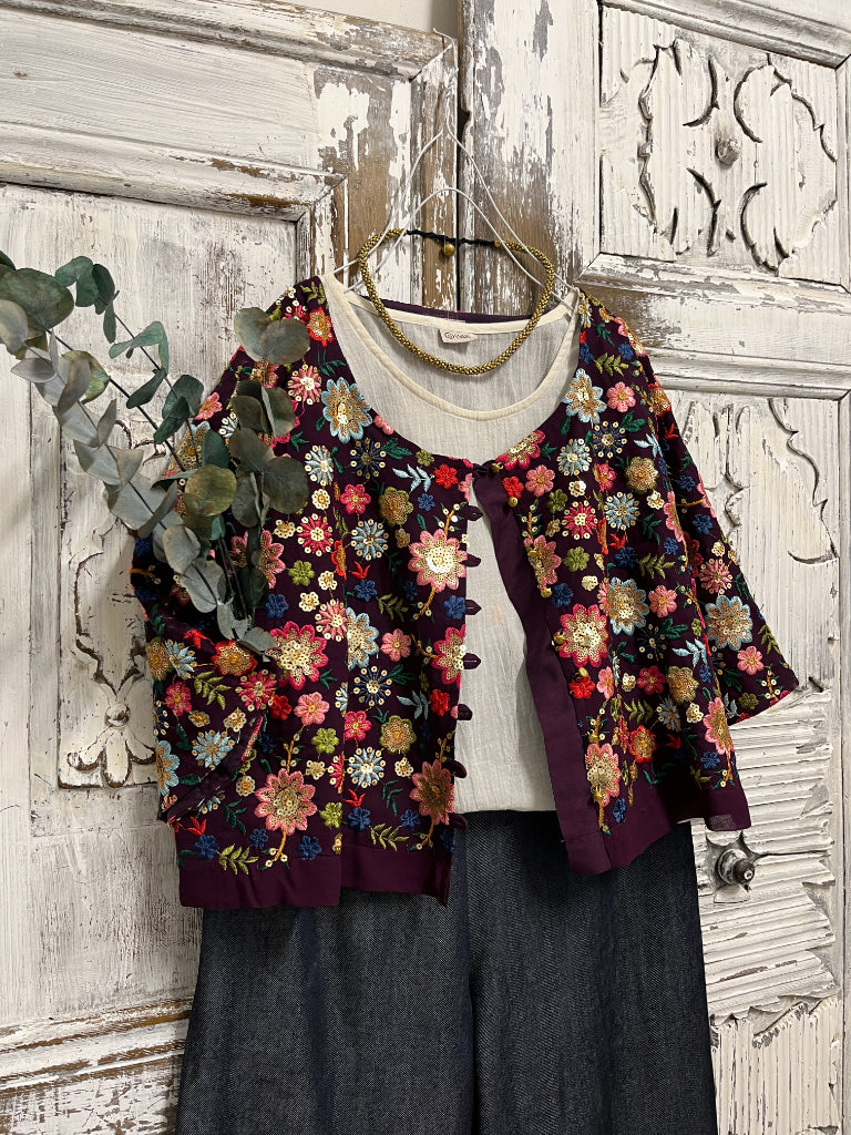 mor çiçek işlemeli şık ceket