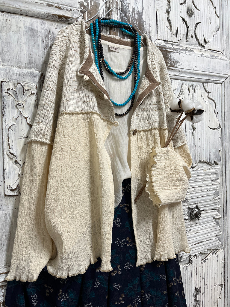 Triko roba detaylı, pamuklu dökümlü krem hırka