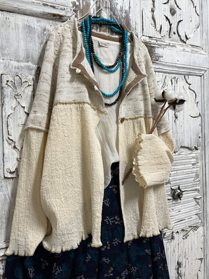 Triko roba detaylı, pamuklu dökümlü krem hırka